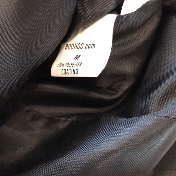 NWOT Girl Gang Black Vegan Leather Jacket with Silver Hardware. Size Medium - Picture 6 of 6